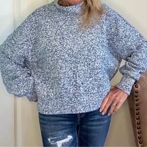 Offline by Aerie Blue comfy Cotton Women's Sweater Medium Like New
